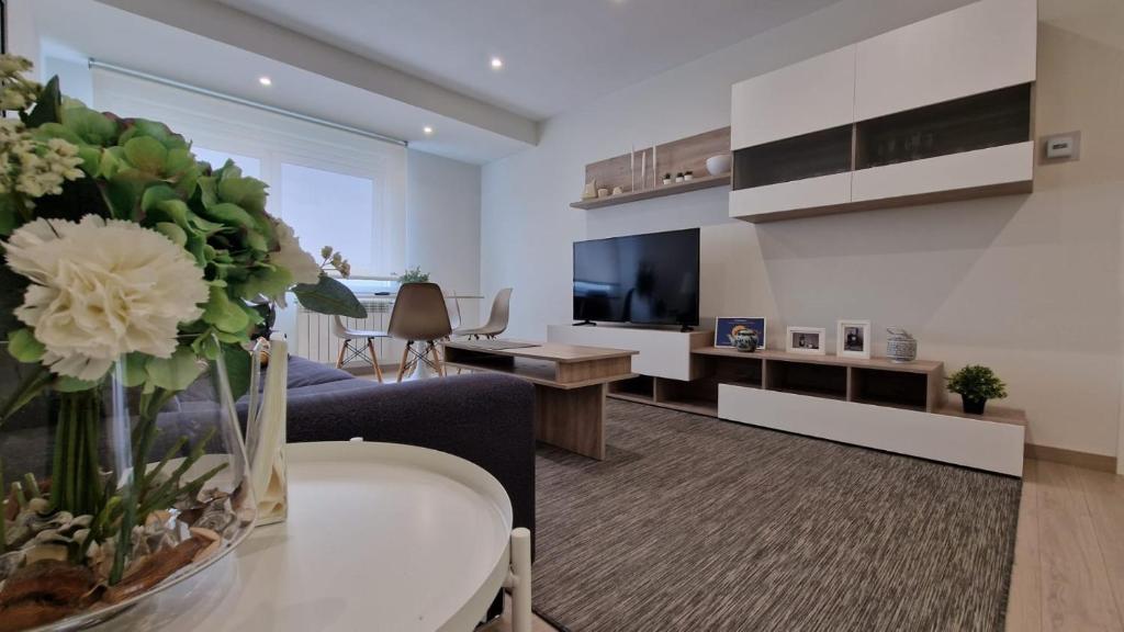 Soleado a un Paseo de la Catedral - 1