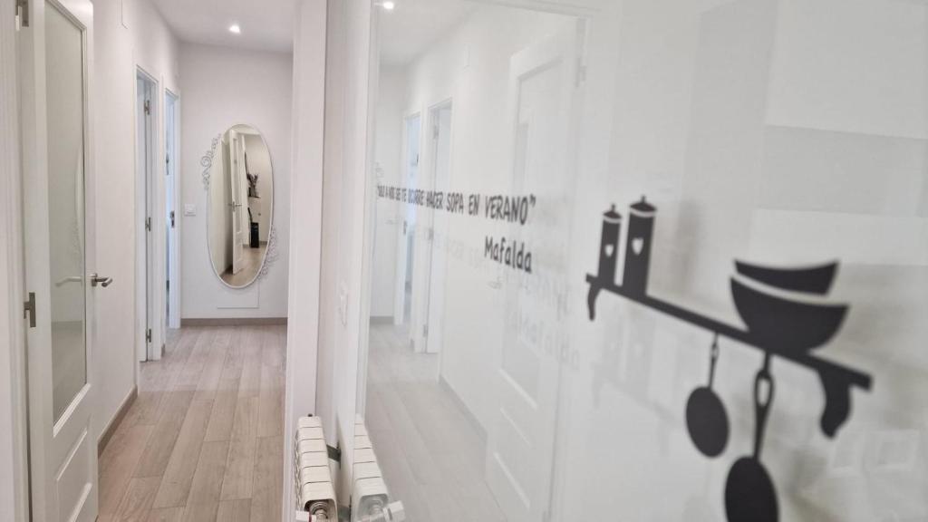 Soleado a un Paseo de la Catedral - 16