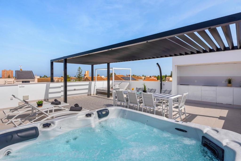 Villa Adela - imagen 1
