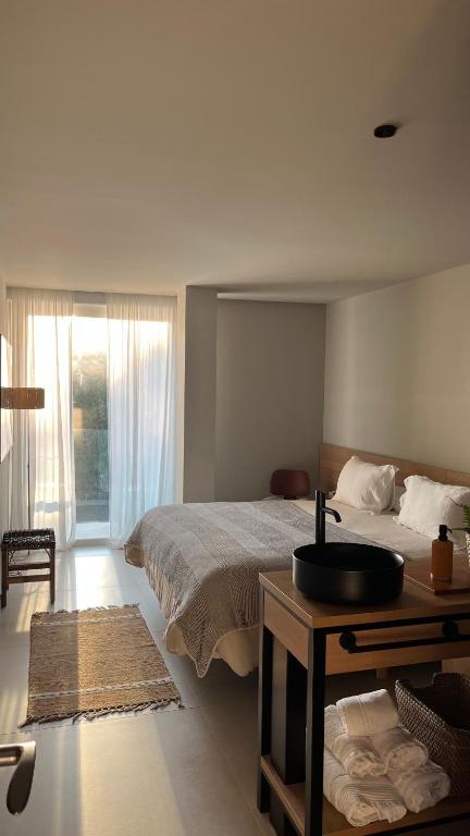 Кровать или кровати в номере Hotel Farsund