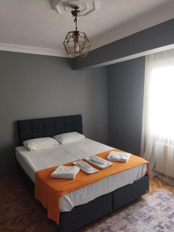 Postel nebo postele na pokoji v ubytování Mardy Deluxe Houses