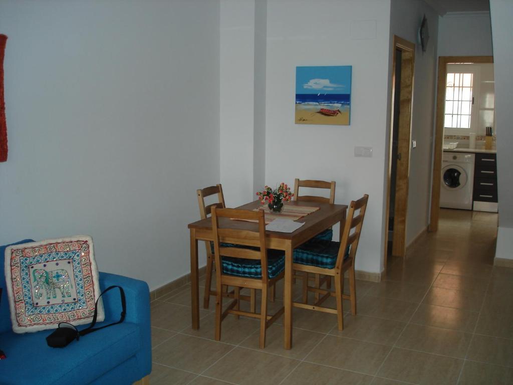 Fotografie z fotogalerie ubytování AS006 Madrugada 2-Bedroom Calas del Pinar v destinaci San Juan de los Terreros