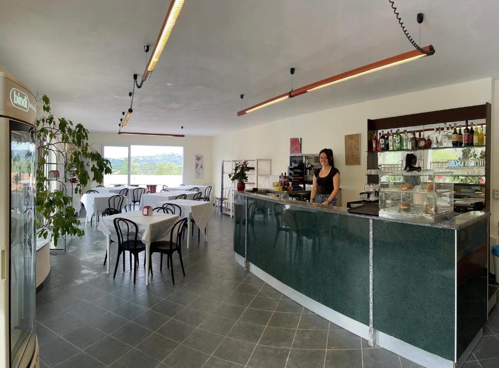 Lounge alebo bar v ubytovaní Villaggio RTA Borgoverde