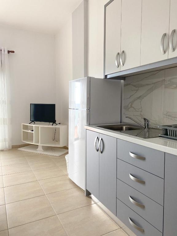 Family Apartments Himara - Image 8