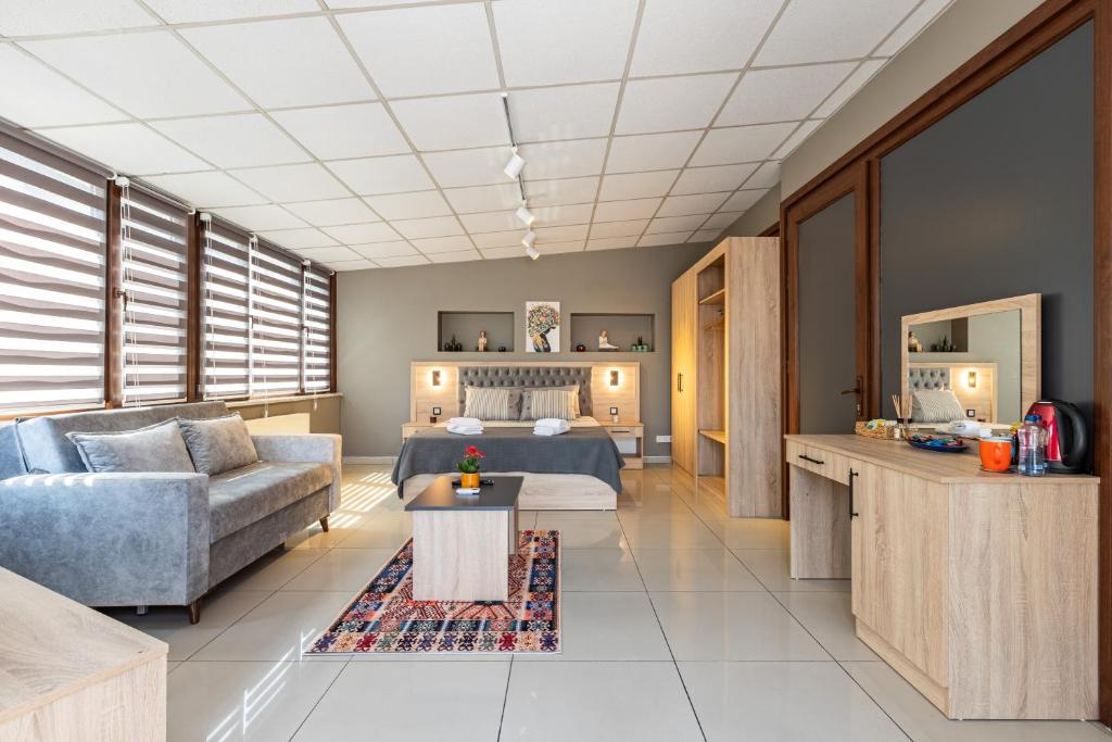 Bdino Boutique Hotel - Suite With Terrace