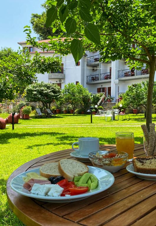 Jedzenie w hotelu lub w pobliżu