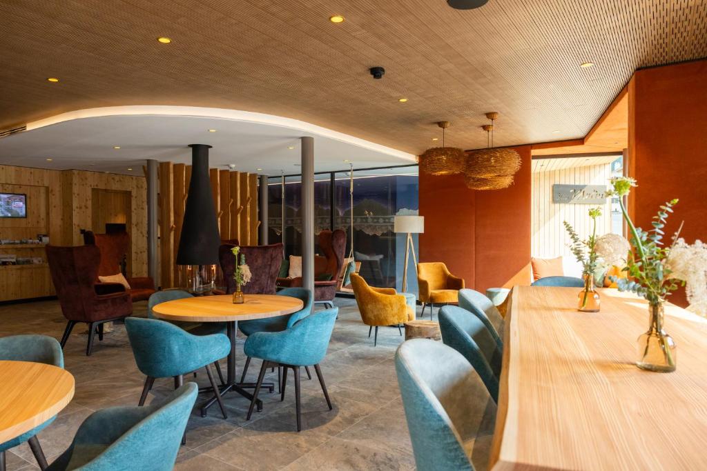 Posezení v ubytování Hotel Garni Chesa Mulin