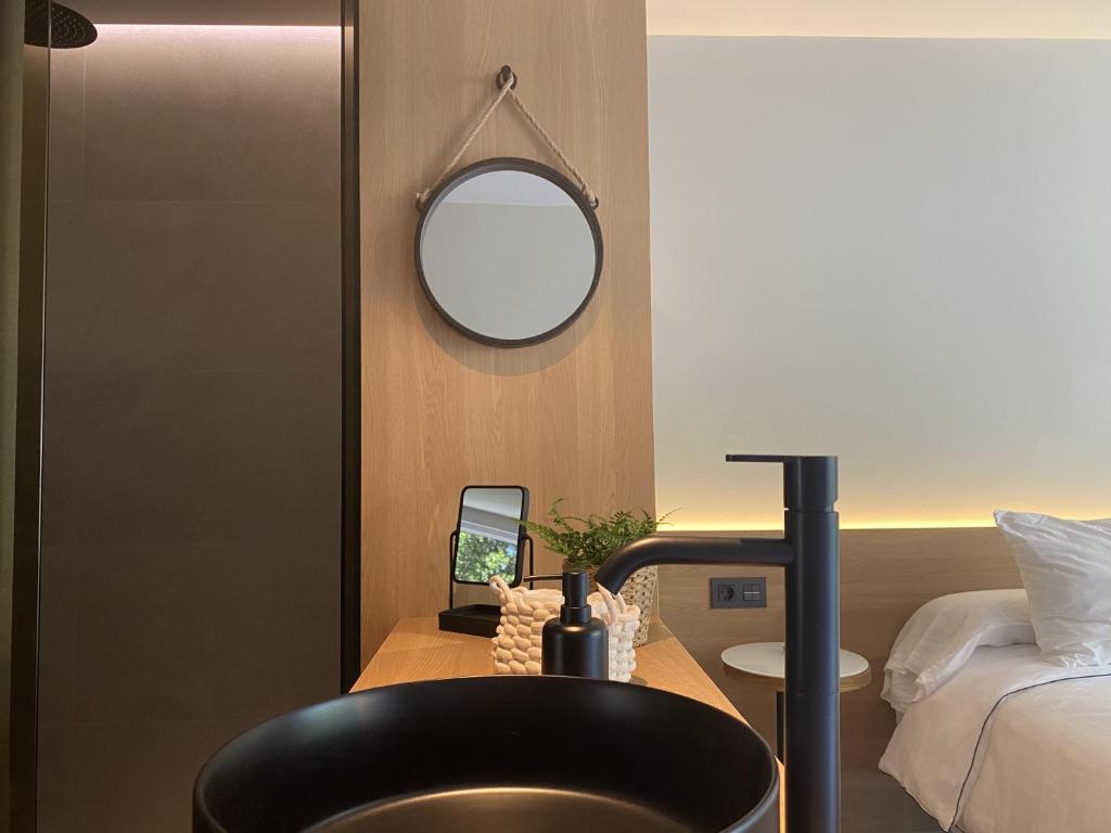Кровать или кровати в номере Hotel Farsund