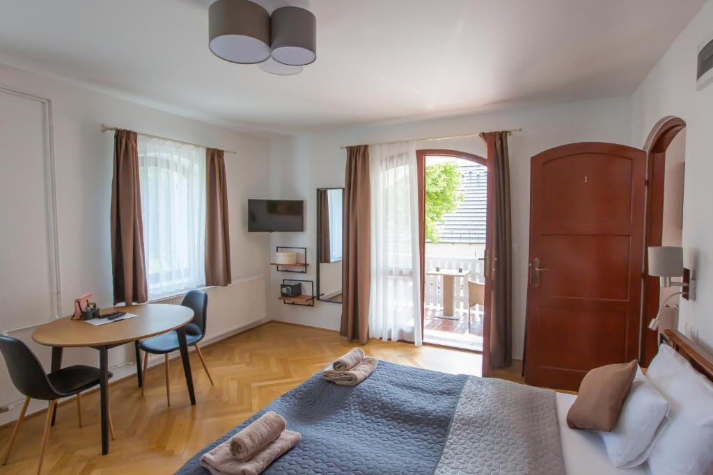 Deres Apartmanház - Apartamento De Una Habitación
