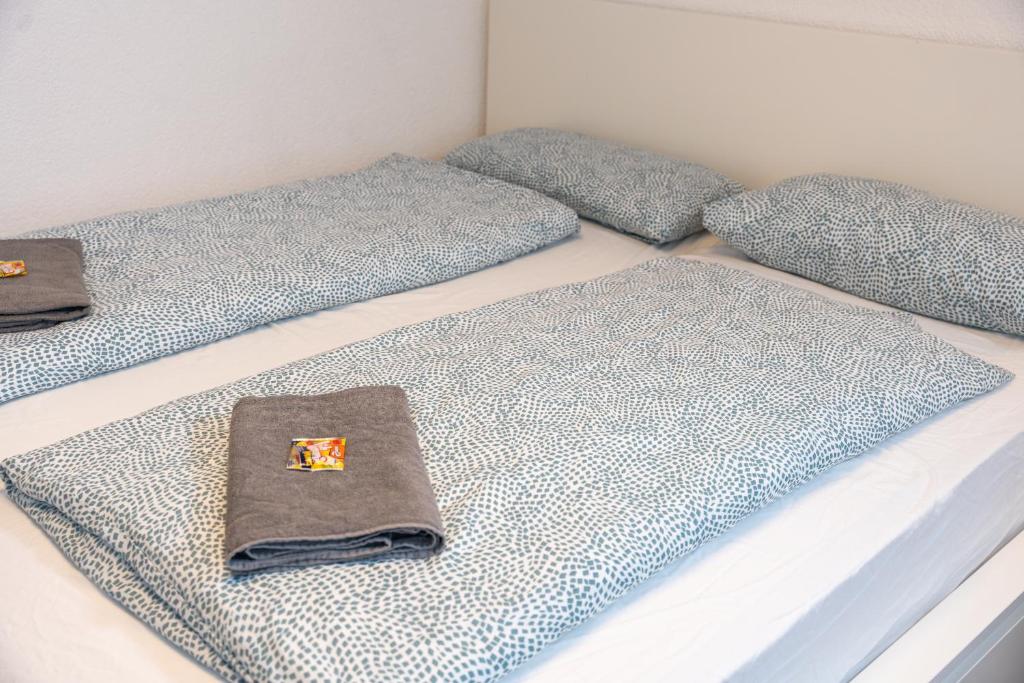 #3 bequemes Zimmer mit Pool und Garten - 9