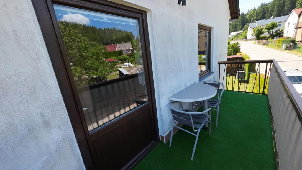 Balkón nebo terasa v ubytování Apartmán Andrea