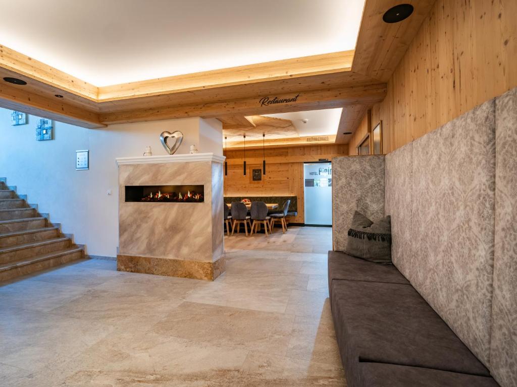 Kuchyň nebo kuchyňský kout v ubytování Hotel Alpina