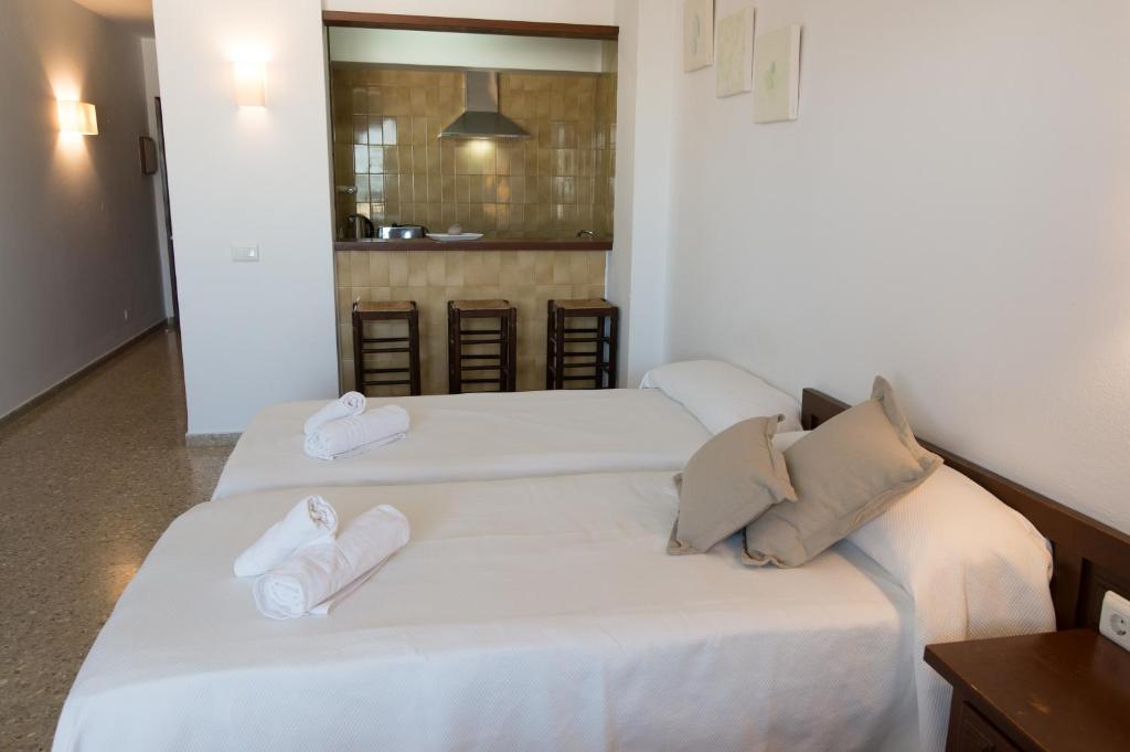Apartamentos Mestret, San Antonio – Updated 2023 Prices