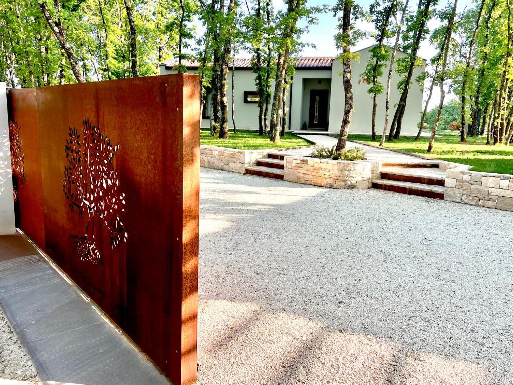 Ogród w obiekcie Casa Bosca with heated pool