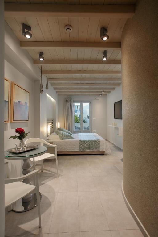 Iria Beach Art Hotel - 13