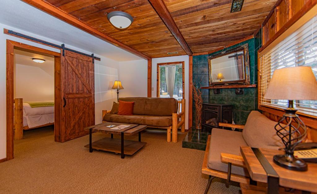 Cooper Spur Mountain Resort - Homestead Cabin Haustierfreundlich
