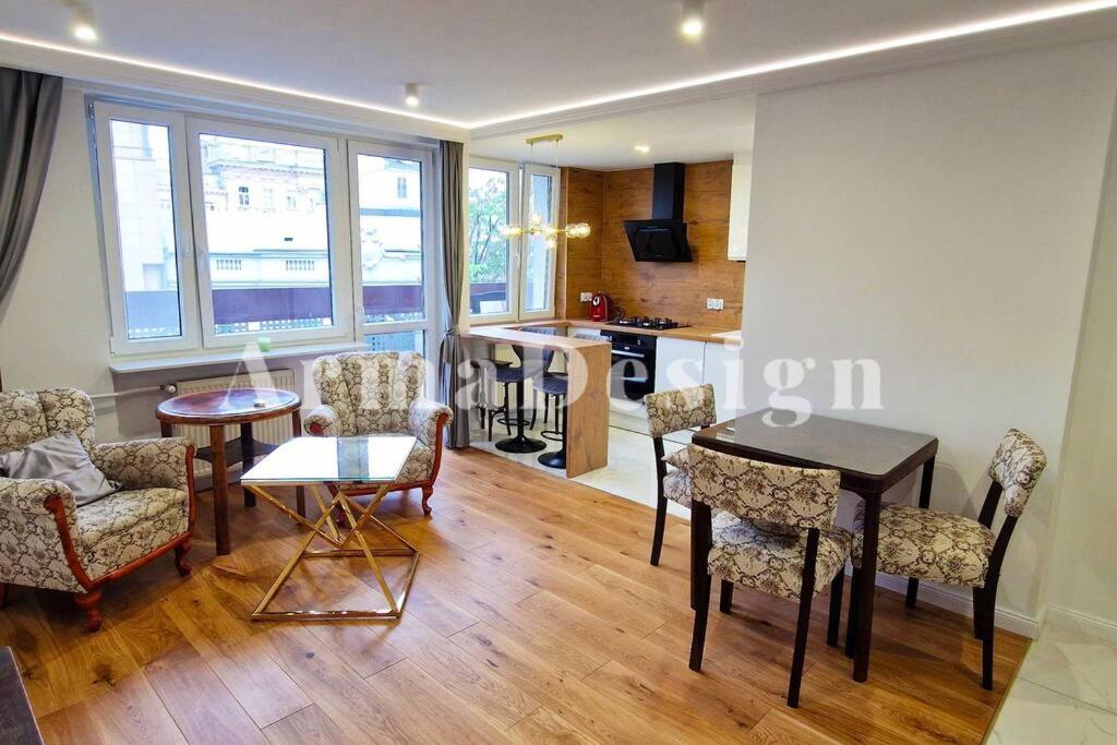 Η κουζίνα ή μικρή κουζίνα στο Arma Design Apartment 2 Bedrooms