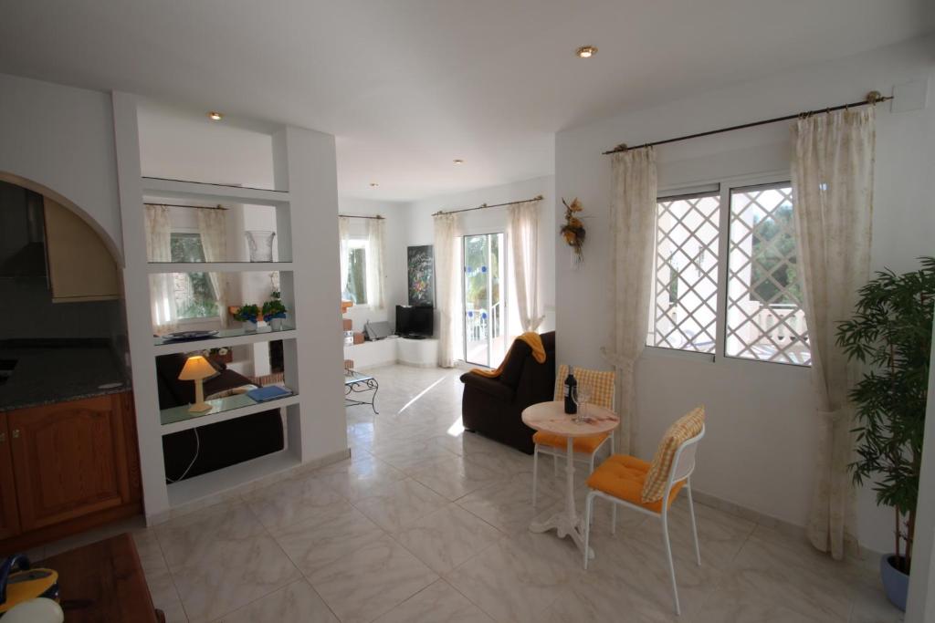 A kitchen or kitchenette at Sesam - sea view villa with private pool in Moraira