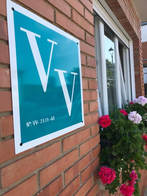 Galeriebild der Unterkunft VIVIENDA VACACIONAL "EL CANXILÓN" Situada en Lastres - Zona Oriente de ASTURIAS - Casa independiente - Terraza con vistas al mar a 800 m de la playa in Llastres