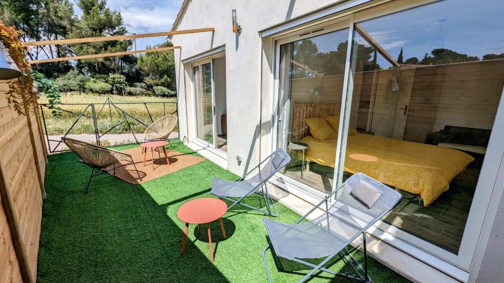 Photo de la galerie de l'établissement Charmant logement récent 42 m2, aux Pennes-Mirabeau