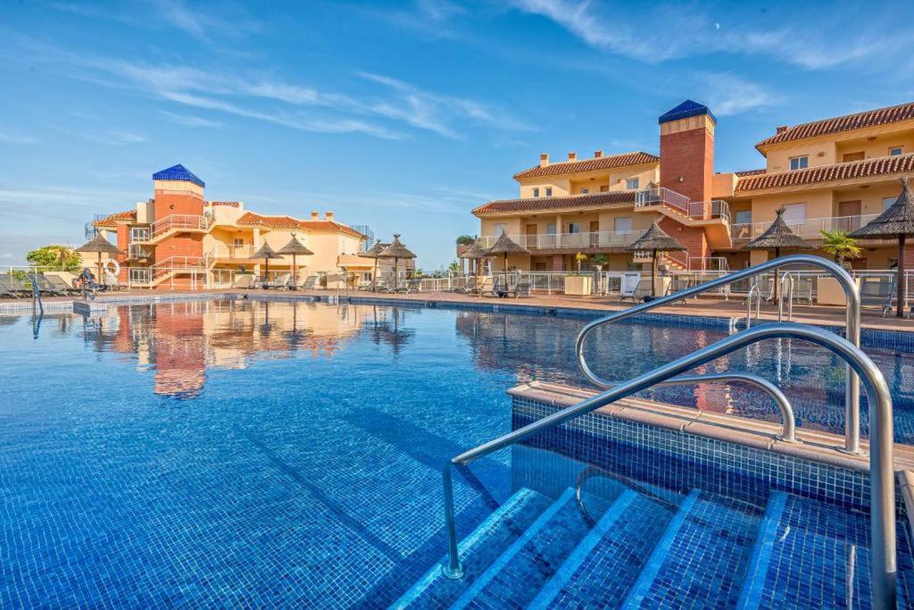 Bassein majutusasutuses Malibu Mansions Sea View Siute Jacuzzi Malaga Mijas Fuengirola Spain või selle lähedal