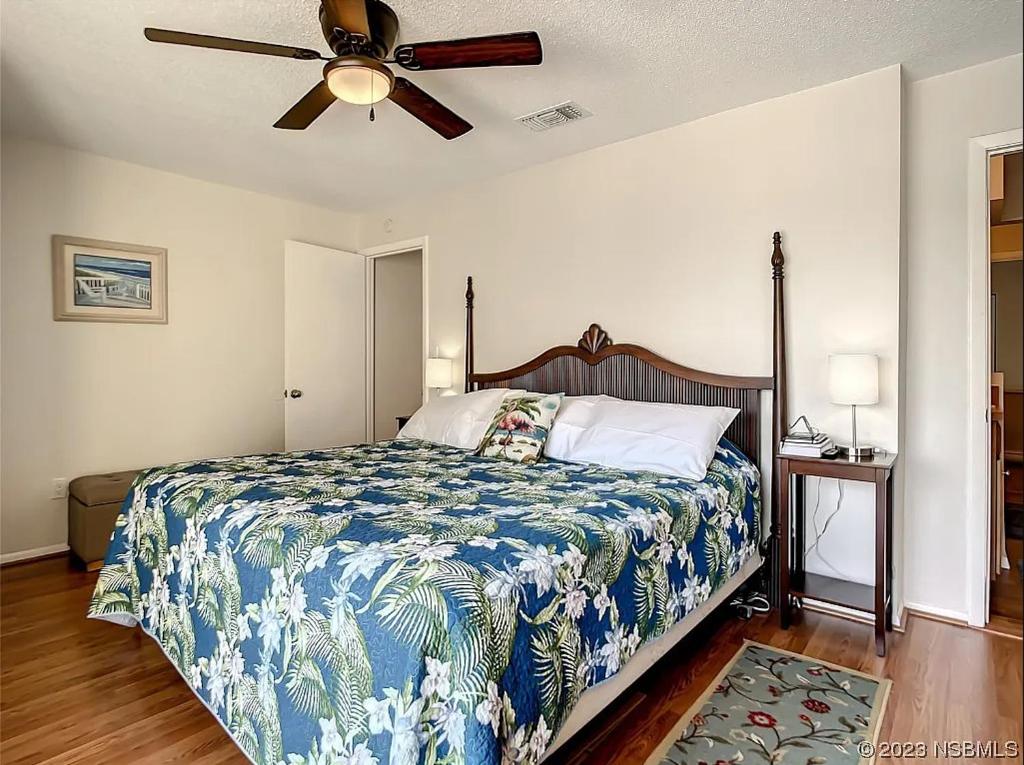 Feeling beachy, New Smyrna Beach (updated prices 2024)