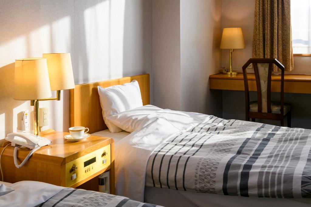 Hotel Symphony Sagae Onsen - Camera Gemella Con Bagno