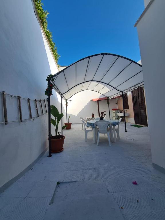 Balkón nebo terasa v ubytování casa al mare kalispera