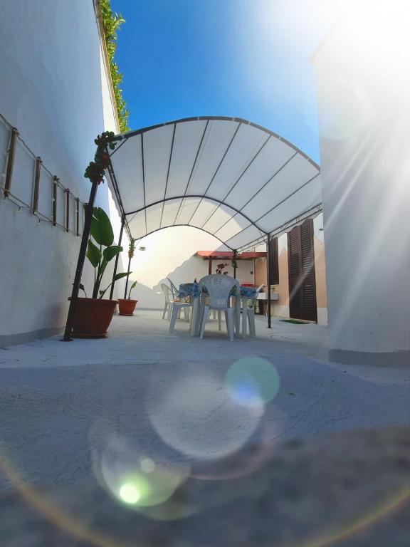 Balkón nebo terasa v ubytování casa al mare kalispera