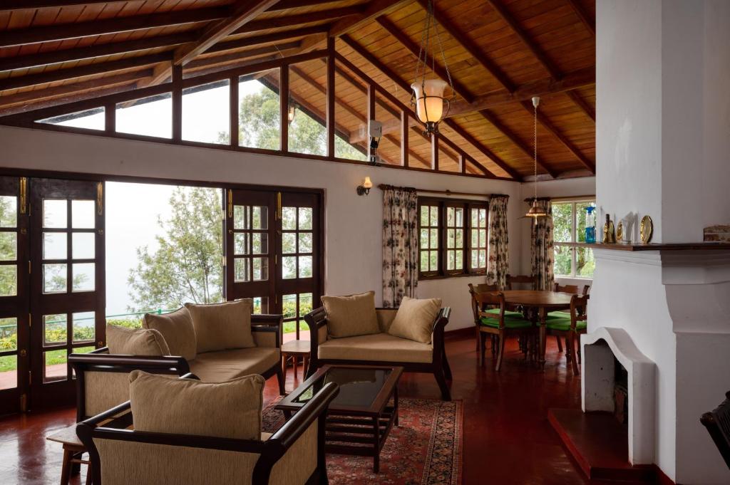 Kelburne Estate - Three-Bedroom Cottage With Mountain View