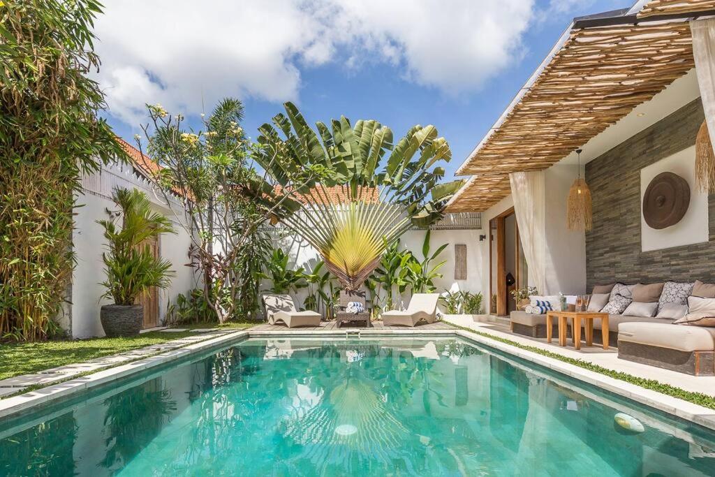 Villa Buddha – Homey Tropical Cozy Gateway 4Br