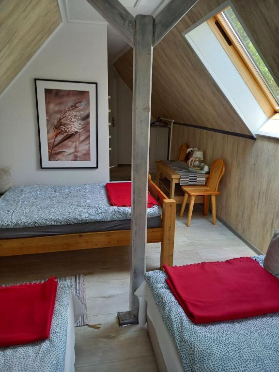 Postel nebo postele na pokoji v ubytování ZACISZE
