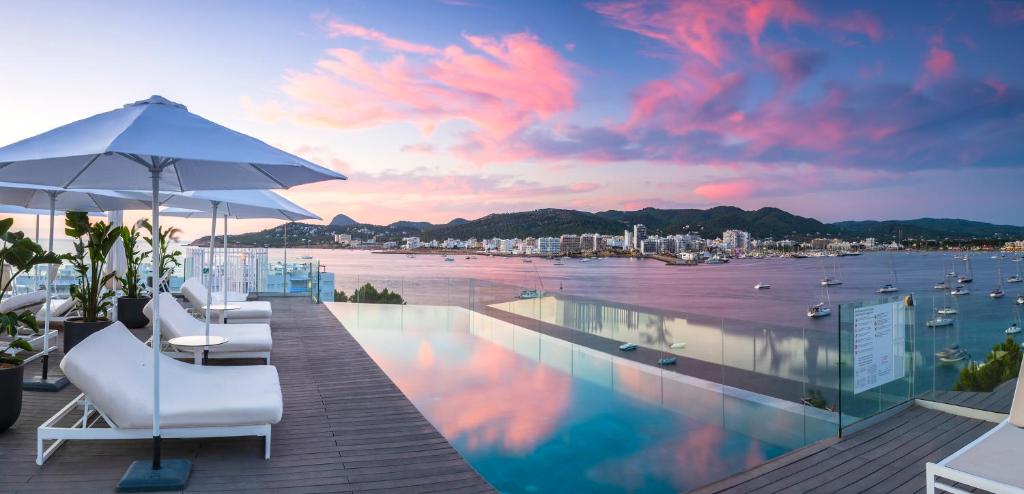 INNSiDE by Meliá Ibiza Beach, San Antonio Bay – Updated 2023 ...