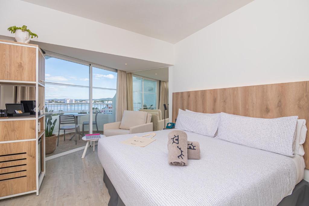 INNSiDE by Meliá Ibiza Beach, San Antonio Bay – Updated 2023 ...