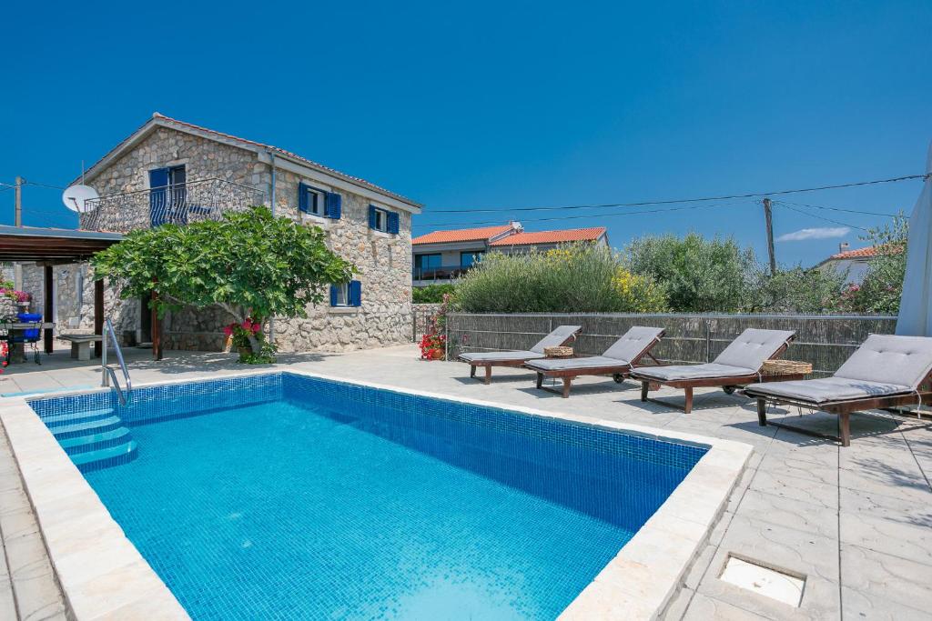 Πισίνα στο ή κοντά στο Villa Galovic