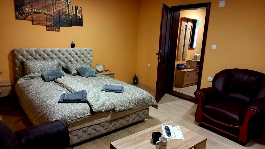 Sobe - Palasthy - Apartment Mit 1 Schlafzimmer