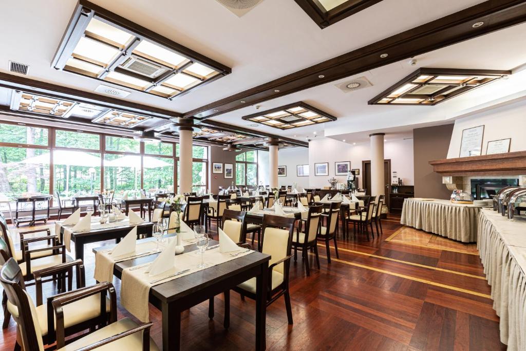 Hotel Crocus - Resim 45