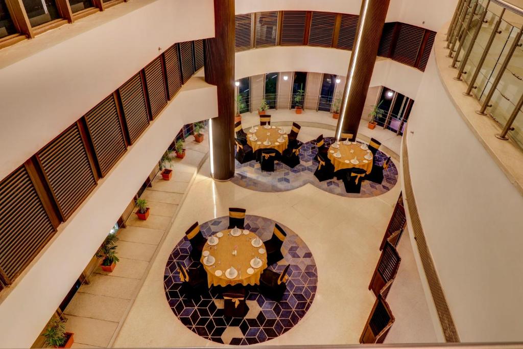 Restaurace v ubytování Sunday Hotel Jaipur