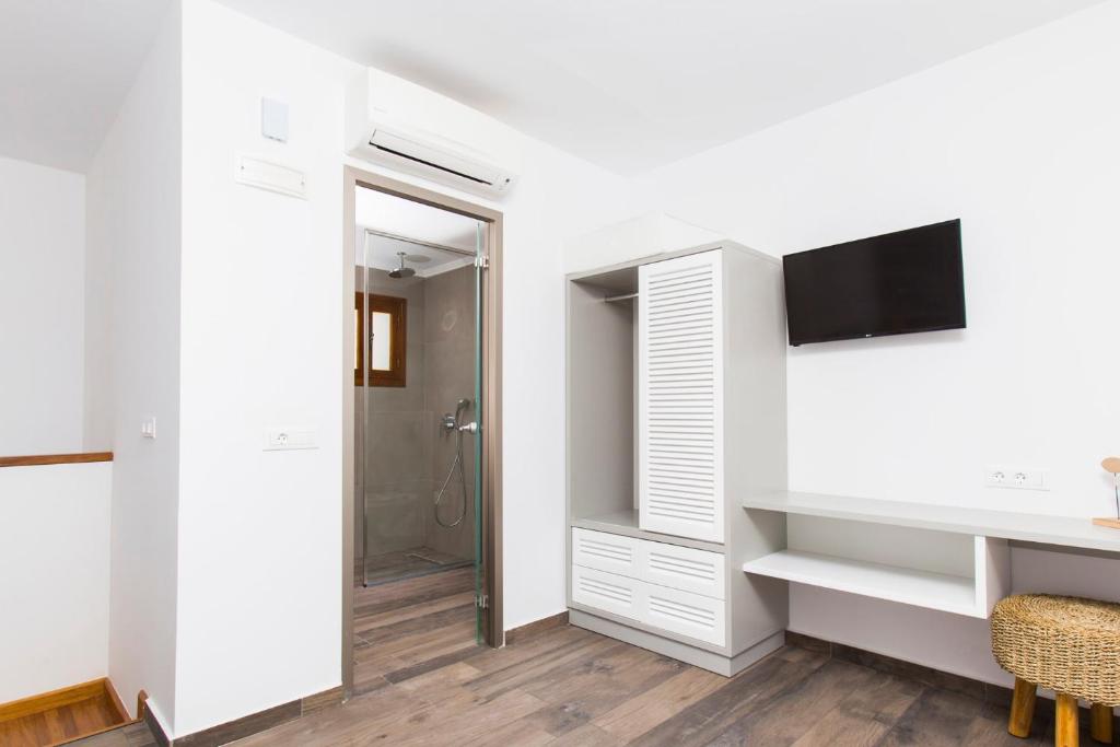 Lindos Del Mar Suites - Adults Only - 16