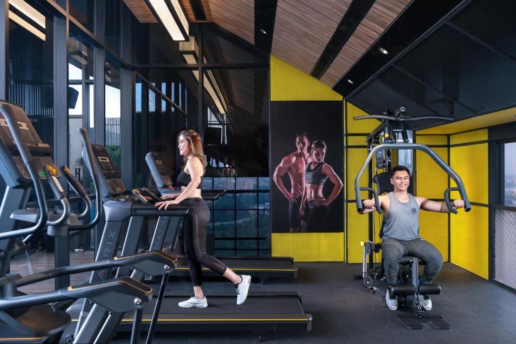 Fitness centrum a/nebo fitness zařízení v ubytování Mercure Tangerang Centre