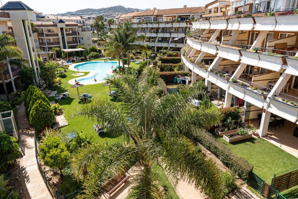 Bazén v ubytovaní Apartamento Cala de mijas alebo v jeho blízkosti
