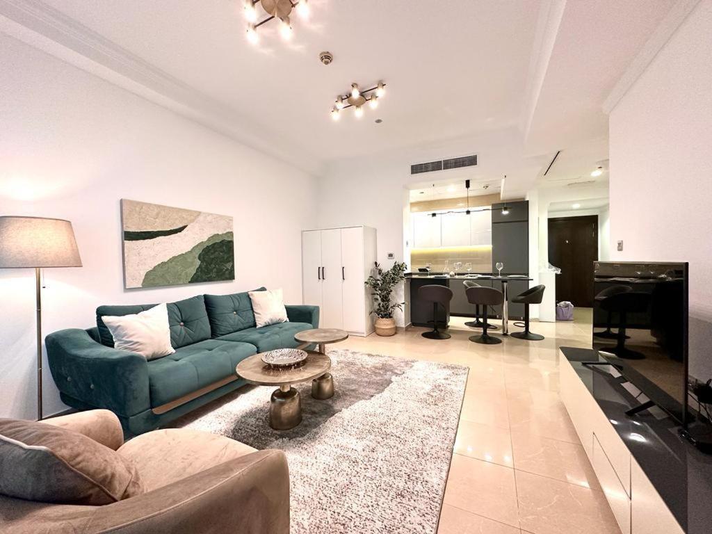 NETIZEN HOMES Marina Crown one bedroom apartment