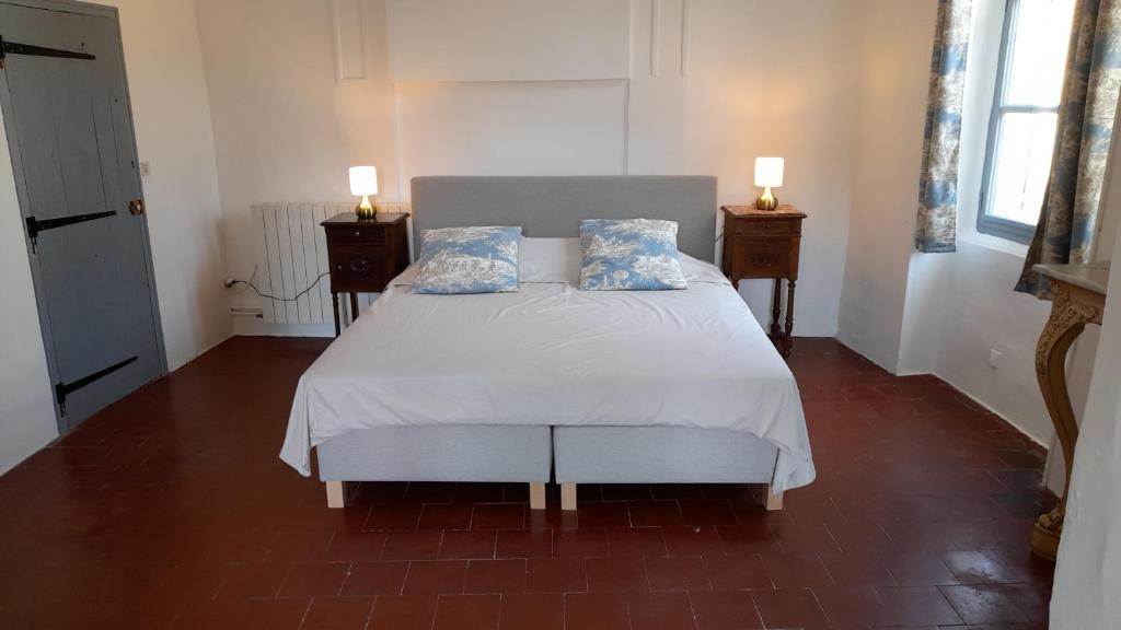 La Tour de Pezene - Suite With Balcony