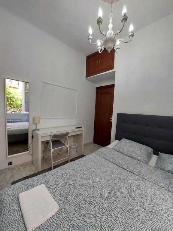 N1 Casa de Madrid - greenpeace line - Resim 15