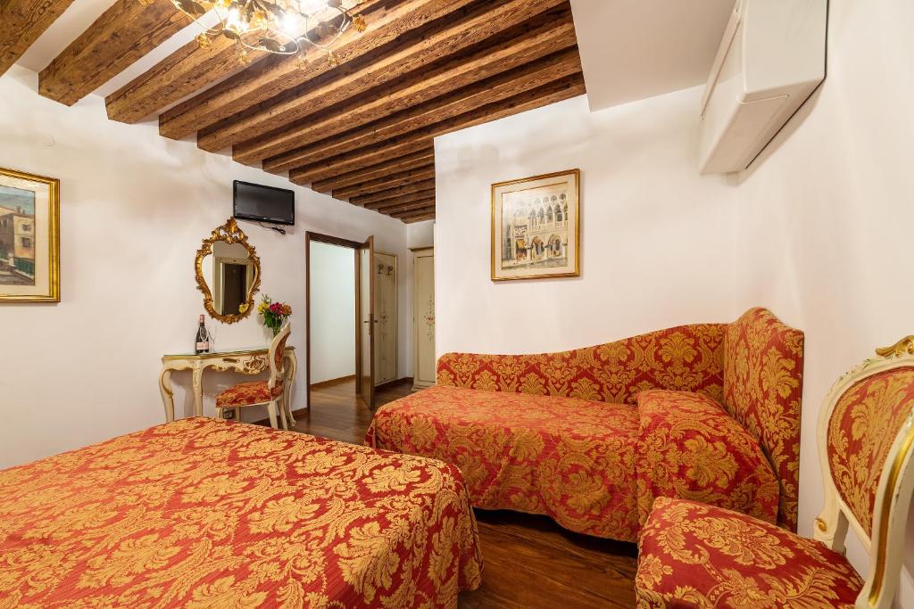 Posezení v ubytování Hotel Al Vagon