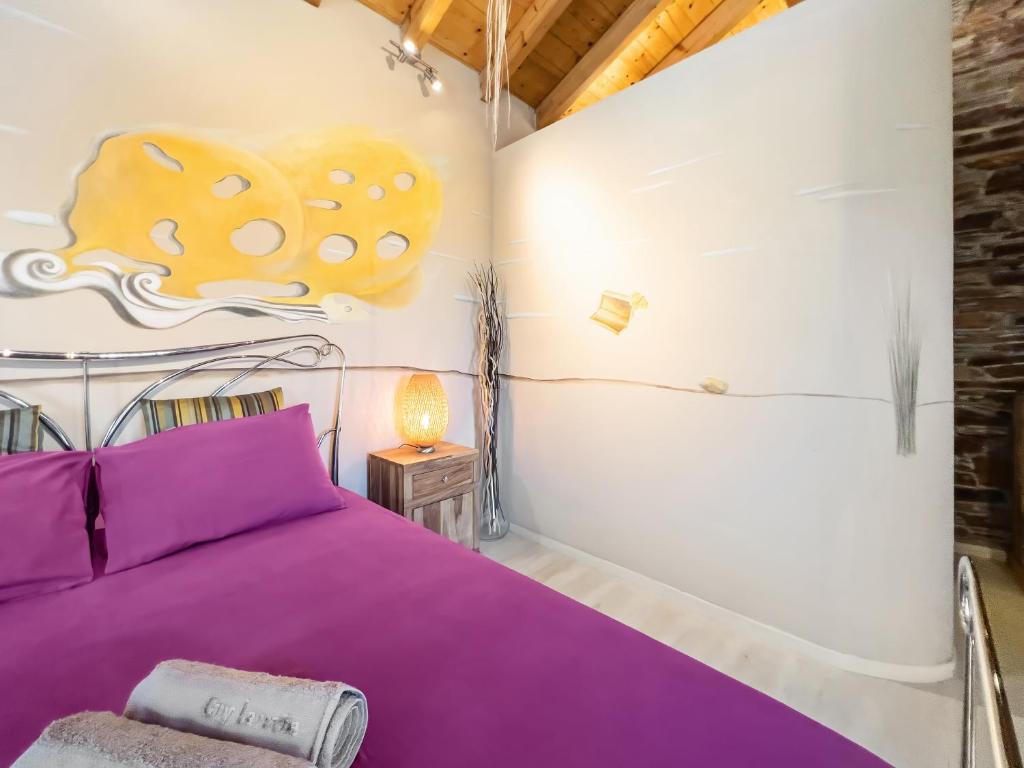 Posteľ alebo postele v izbe v ubytovaní Ikaria View Resort and Villa with Pool