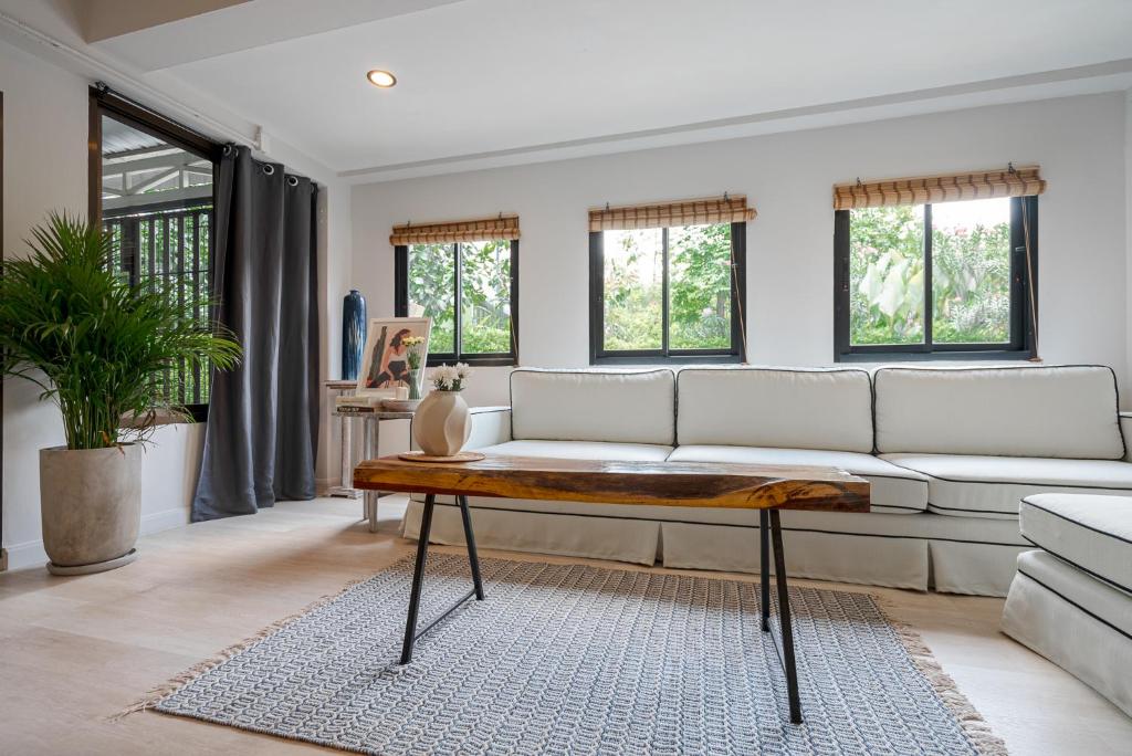 Posezení v ubytování Cozy Apartment - Old City ChiangMai PRIME Location