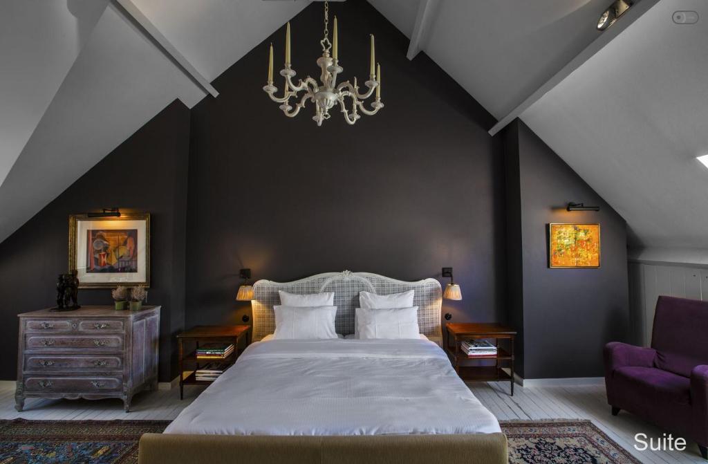 Postel nebo postele na pokoji v ubytování B&B Huyze Elimonica