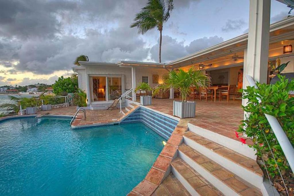 Ocean front villa, pool, private ocean snorkeling photo photo 4