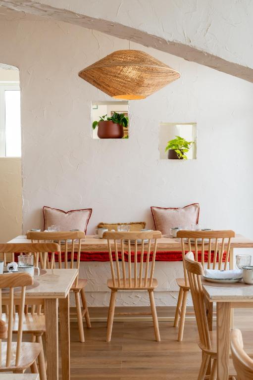 Een zitgedeelte bij Praia FLH Hotels Ericeira